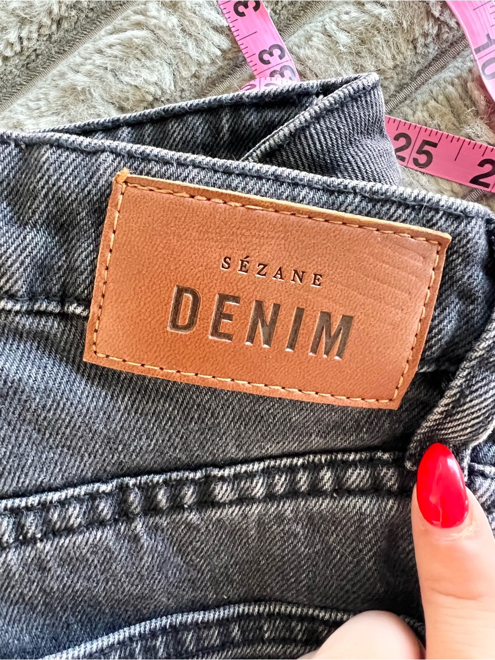 Sezane Brut Sexy Jean Straight Leg Charcoal Black Size US 6/EU 38 - Picture 10 of 10